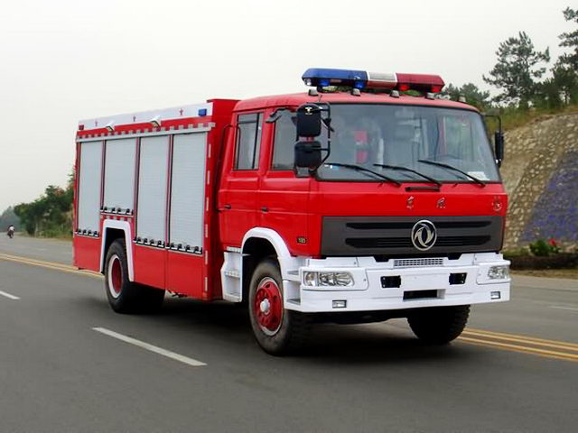 东风153水罐消防车（6吨）